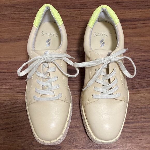 Franco Sarto NWOT Quinn Sneakers in Lemonade Leather. Woman’s size 7 M. - Picture 1 of 7